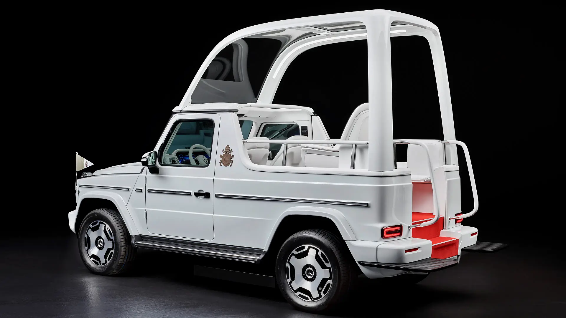 Mercedes-Benz G-Wagen Popemobile